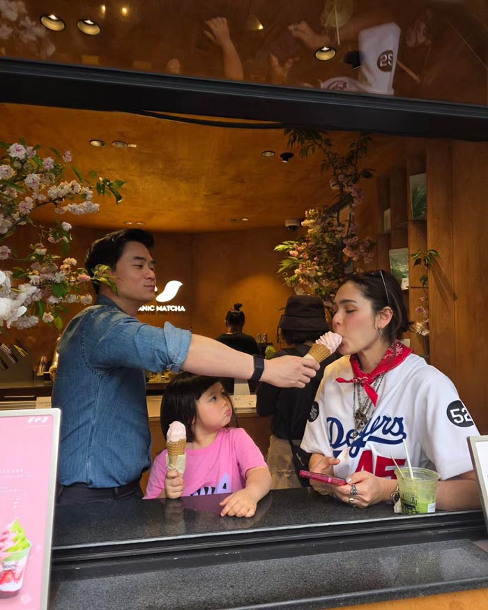 ชมพู่ อารยา เผยซีนหวาน สามีป้อนไอศกรีม