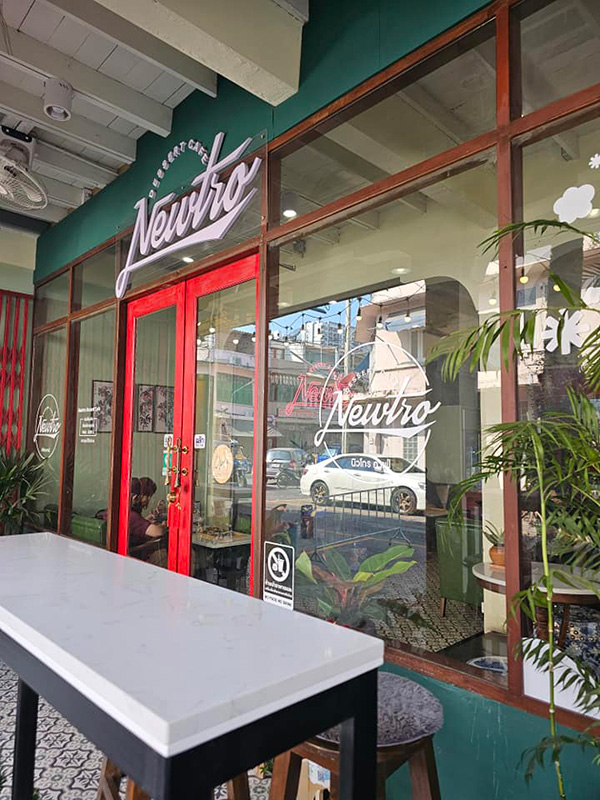 บรรยากาศ Coconut Newtro