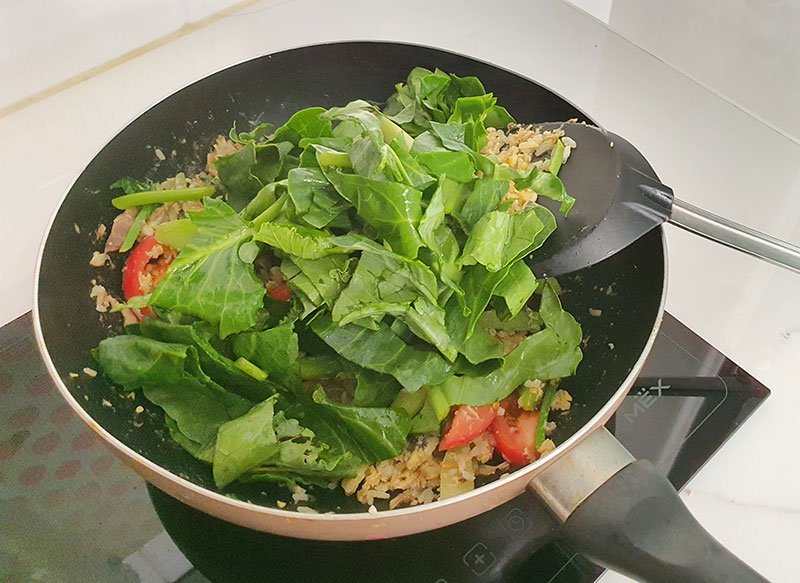 ข้าวผัดปลาทู เมนูอาหารจานเดียว วิธีทำง่าย ๆ