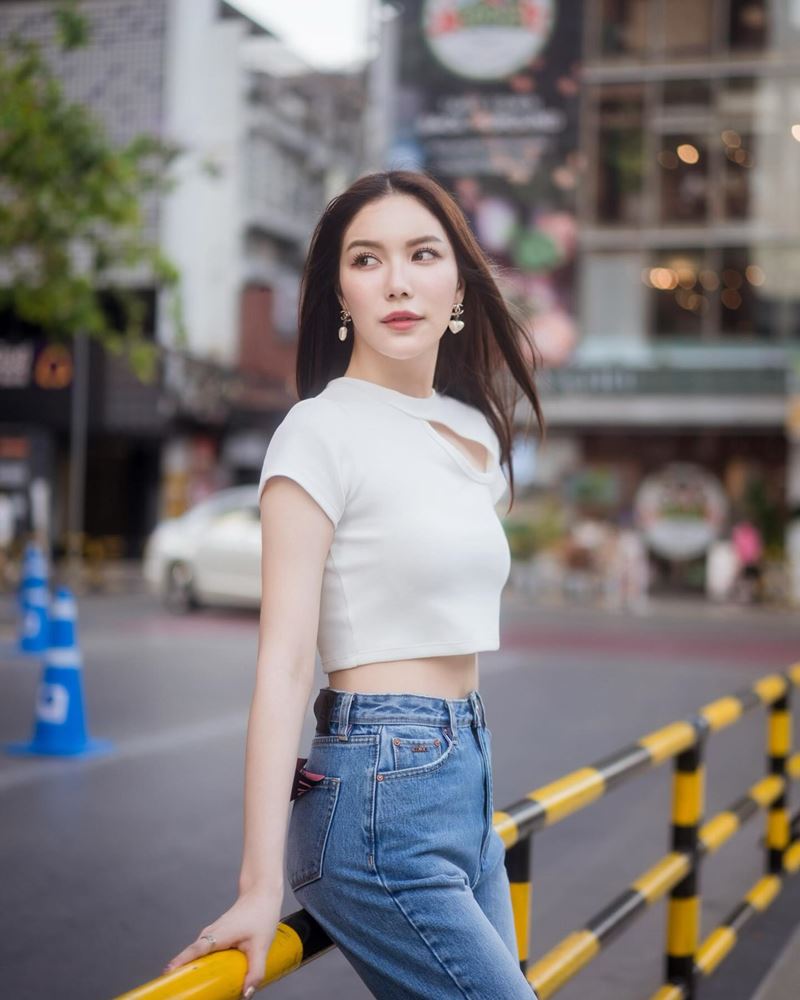 มุก วรนิษฐ์