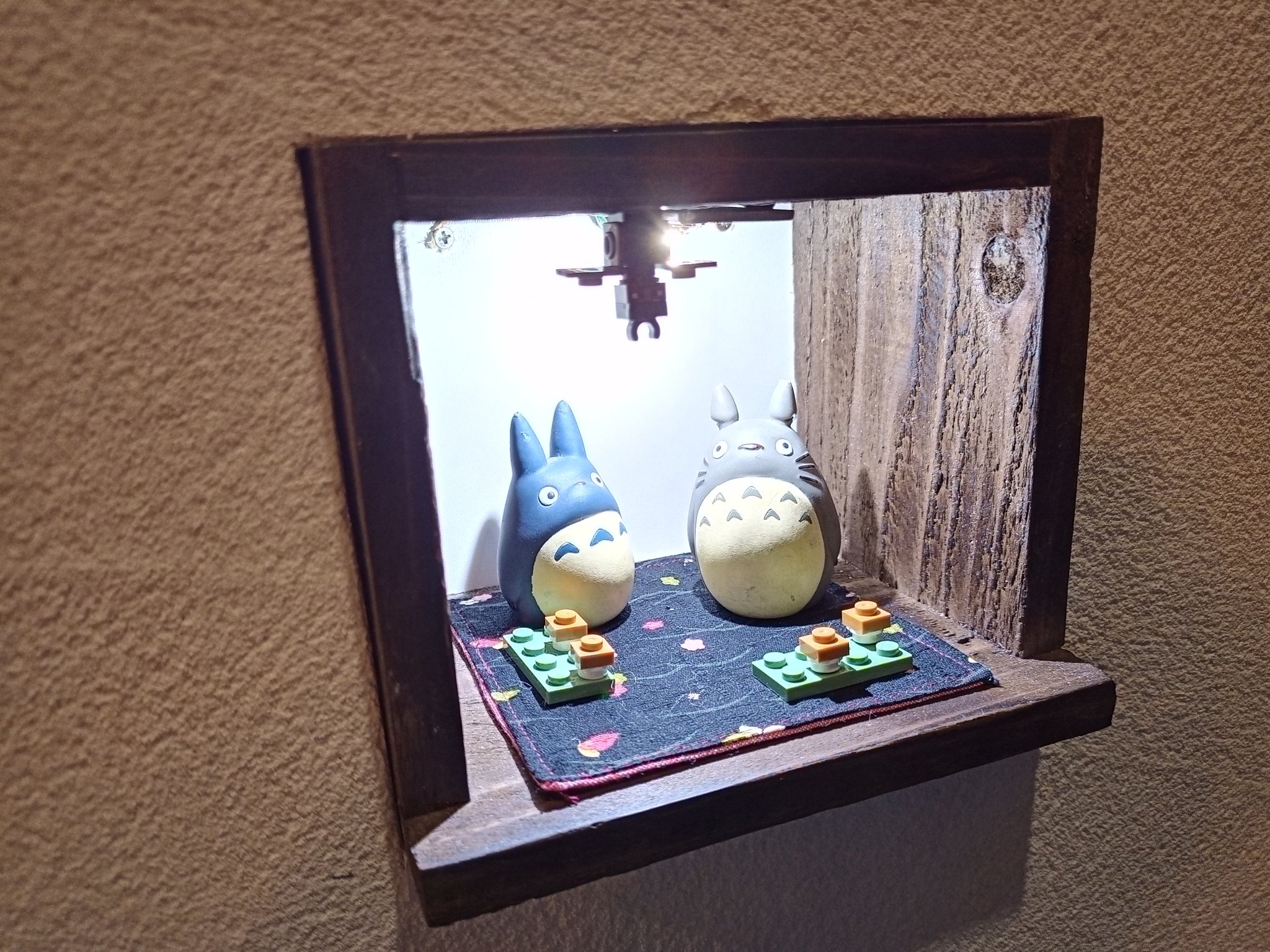 ผนังบ้าน