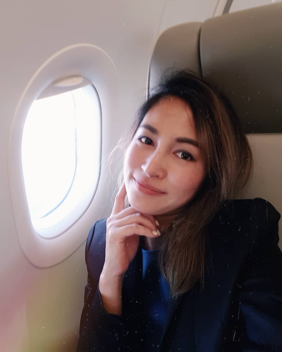 พลอย พลอยพรรณ