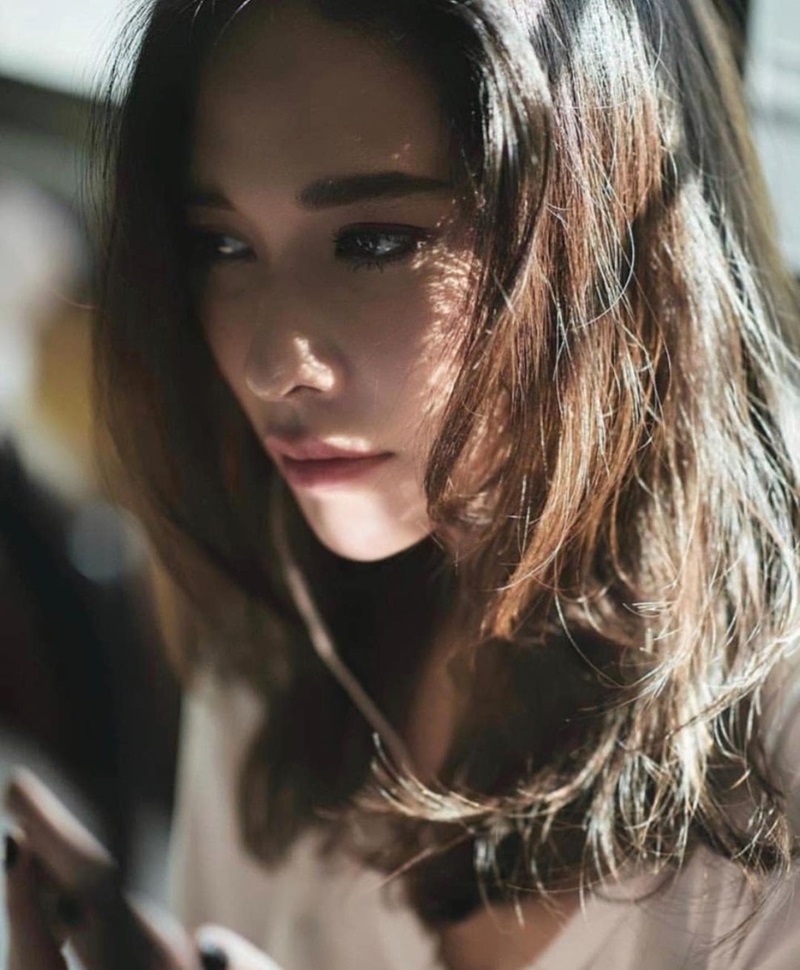 พลอย เฌอมาลย์