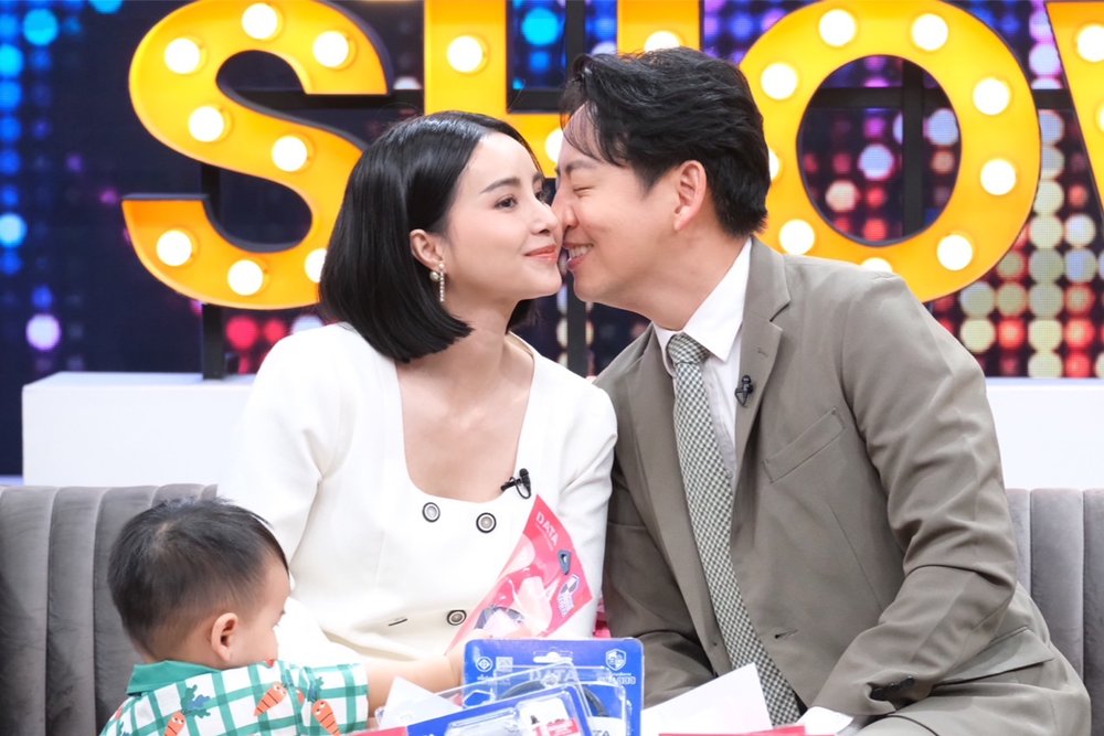 น้ำฝน พัชรินทร์ ควง อาร์ม พิพัฒน์ เปิดตัว น้องเวลา กว่าจะมีลูกไม่ง่าย 