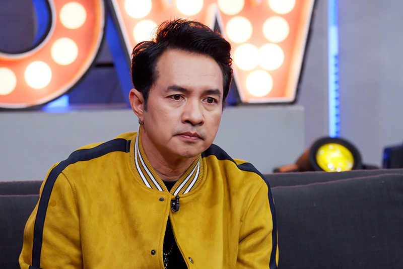 กระรอก เชิญยิ้ม