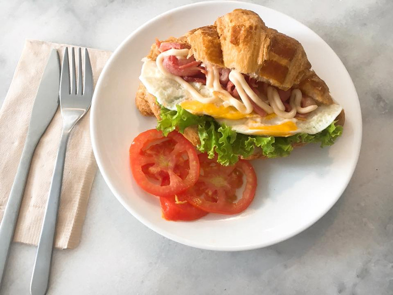 ร้านกาแฟถนนจันทน์