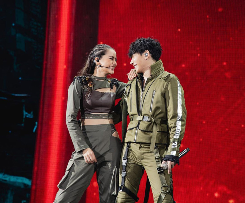 ญาญ่า อุรัสยา