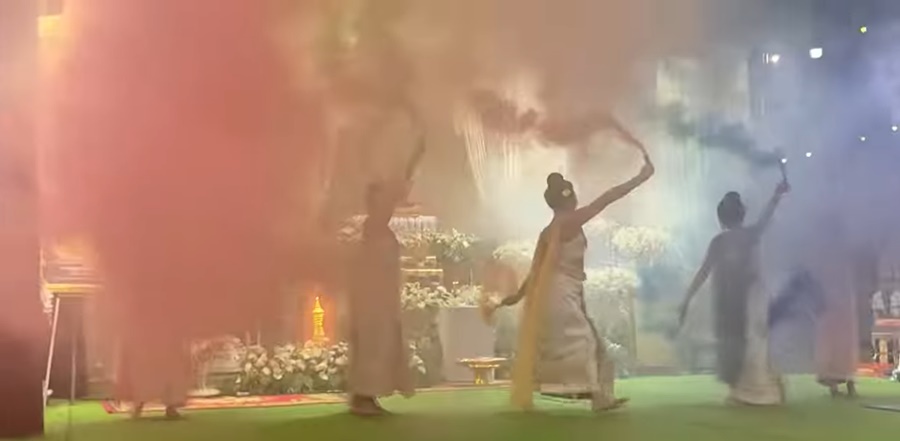 รำหน้าไฟ