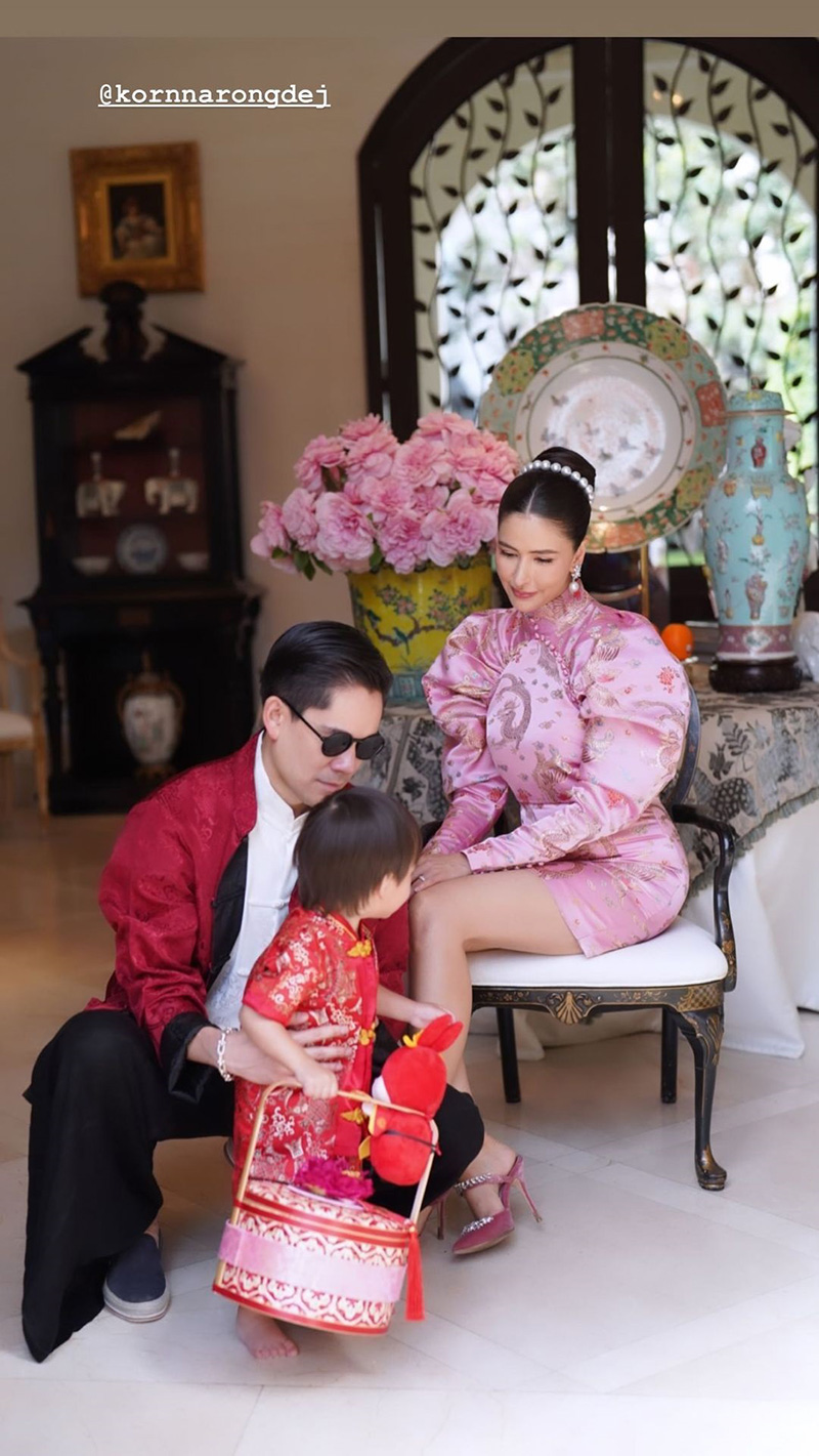 กรณ์ ศรีริต้า พาลูกฉลองตรุษจีนพร้อมหน้า ครอบครัว ณรงค์เดช 