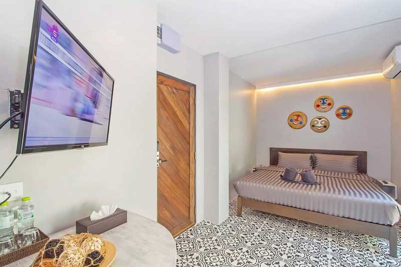 JN9 Poshtel