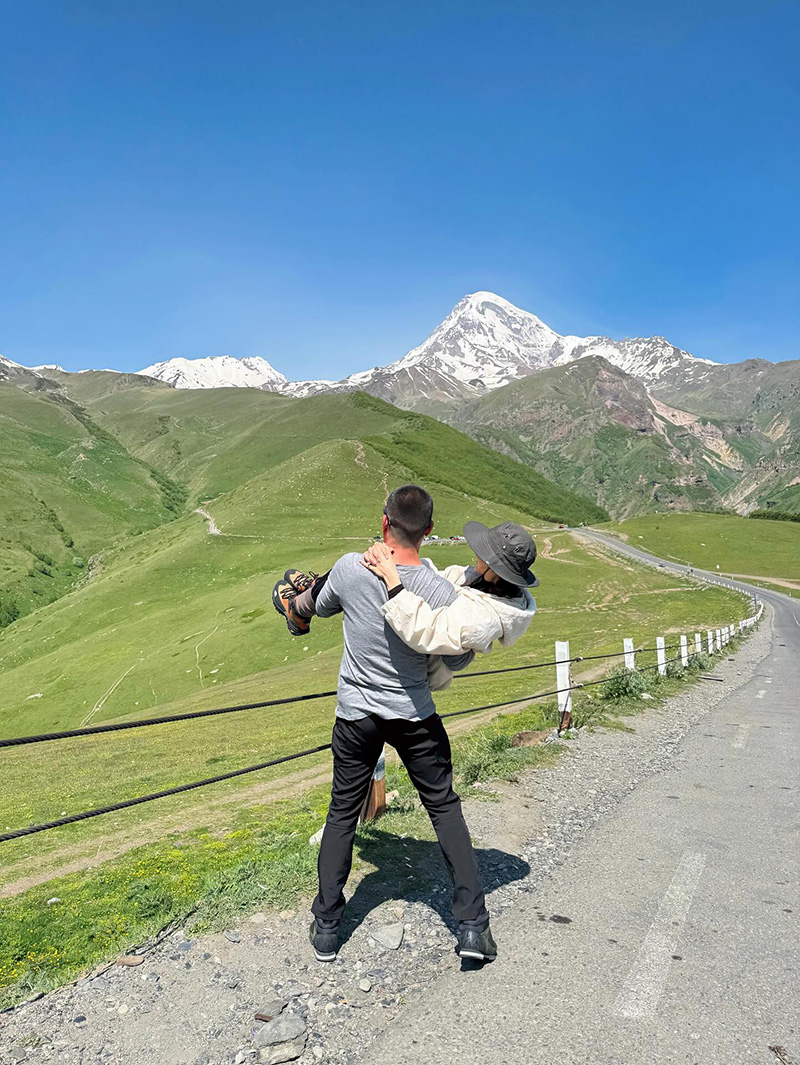 โบว์ เบญจวรรณ ลงรูปคู่เปิดตัวคบ แบงค์ พชร 