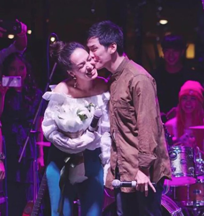 ดีเจหนุ่ม เต้ย ธโนทัย - ซาร่า นลิน