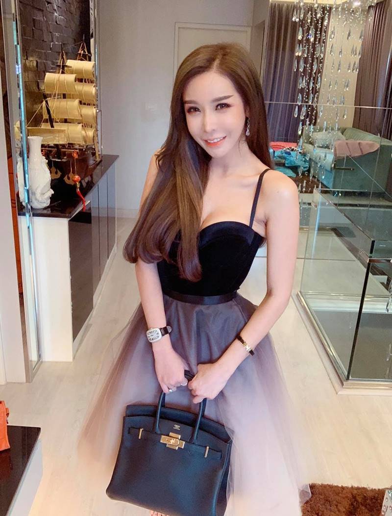 ออฟฟี่้ แม็กซิม