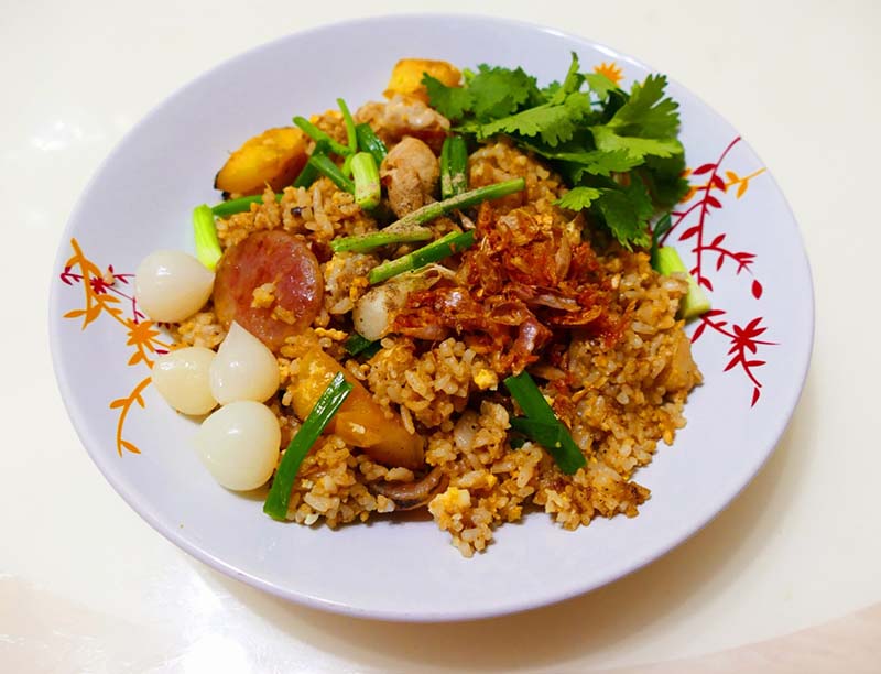 ข้าวผัดสับปะรด