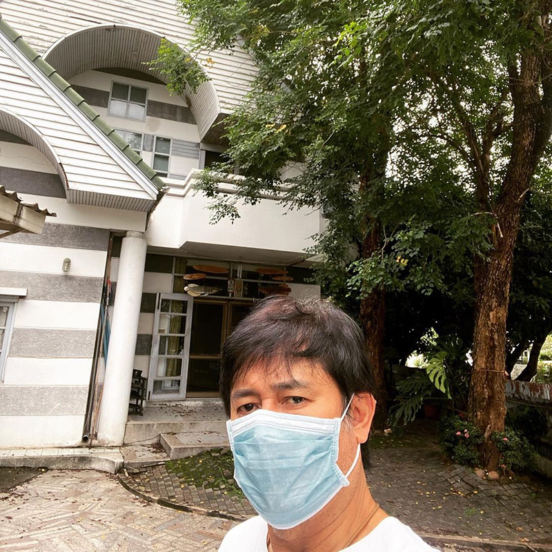 หนุ่ม สันติสุข