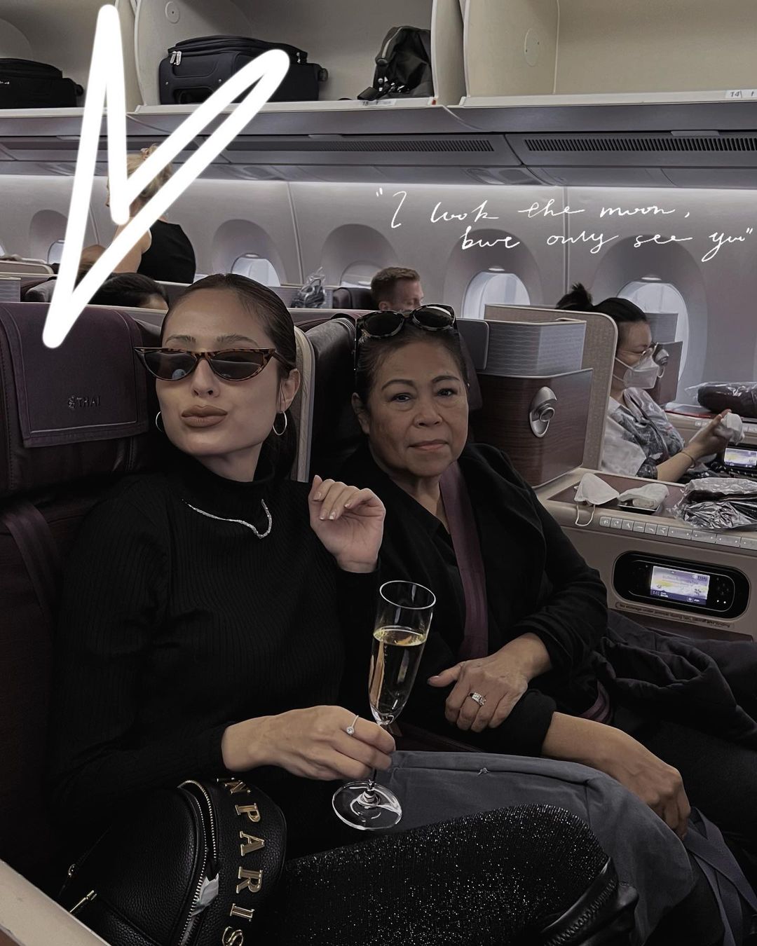 ขวัญ อุษามณี