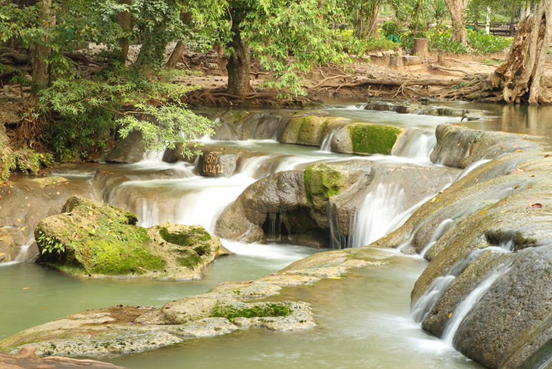 น้ำตกมวกเหล็ก จังหวัดสระบุรี