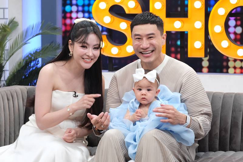 พราวฟ้า การัญชิดา - เสี่ยโบ๊ท ณัฐเดช 