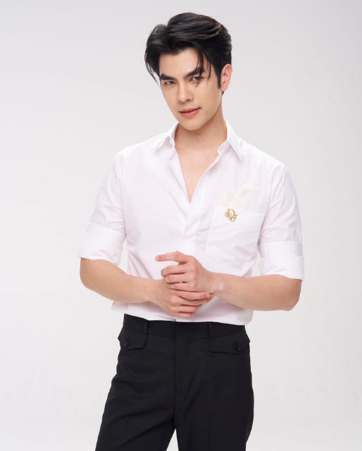 มาย ภาคภูมิ ประวัติ