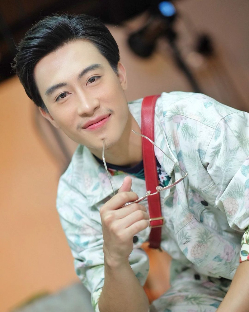 นุ๊ก ธนดล