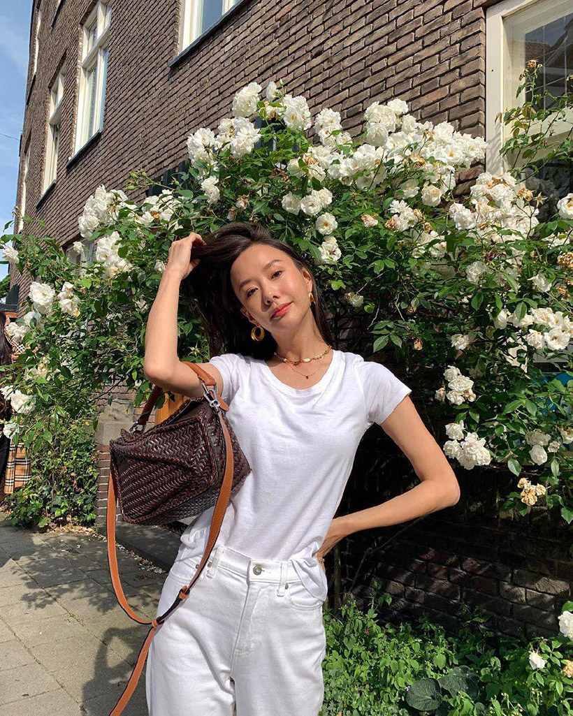 แฟชั่นชุดขาว