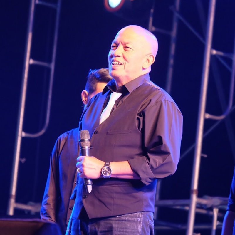 น้าค่อม ชวนชื่น