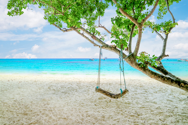 ที่เที่ยวเดือนสิงหาคม 2568 เกาะลันตา จังหวัดกระบี่