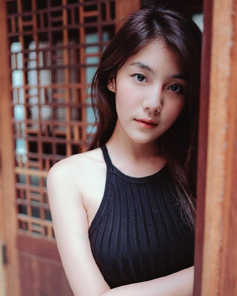 ดาราหน้าหมวย