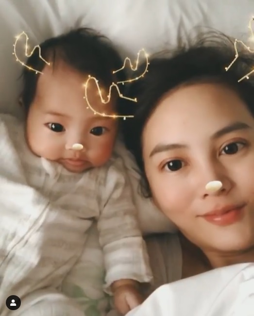 เจนี่ น้องโนล่า
