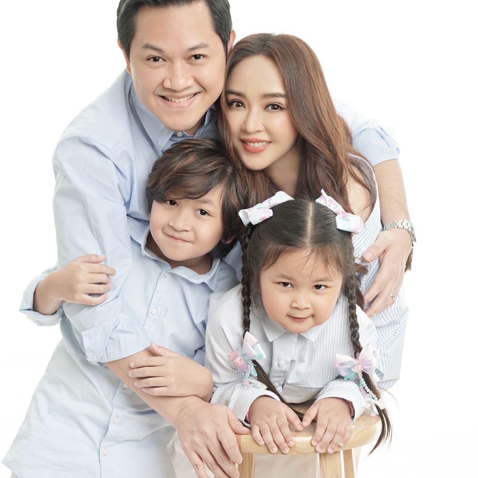 เป้ย ปานวาด, ป๊อป นิธิ