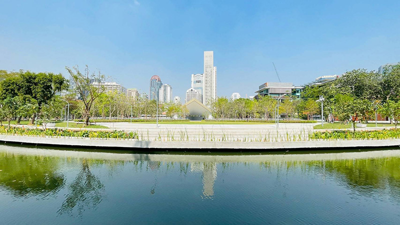 สวนเฉลิมพระเกียรติ 80 พรรษา (สาทร) กรุงเทพ