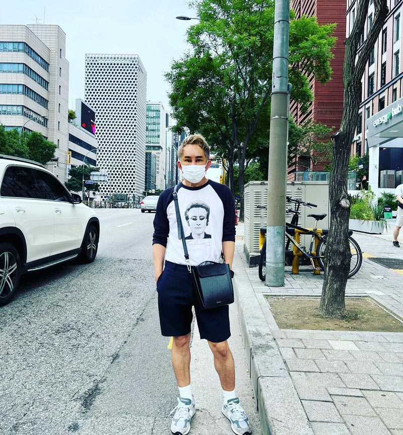 พชร์ อานนท์