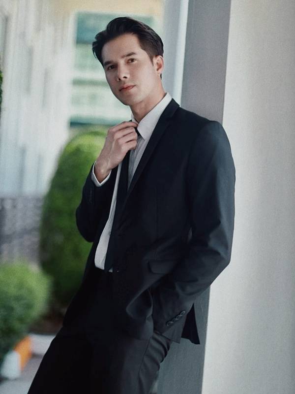 มิกค์ ทองระย้า