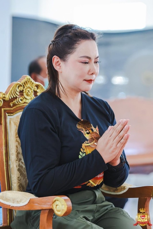 บุ๋ม ปนัดดา