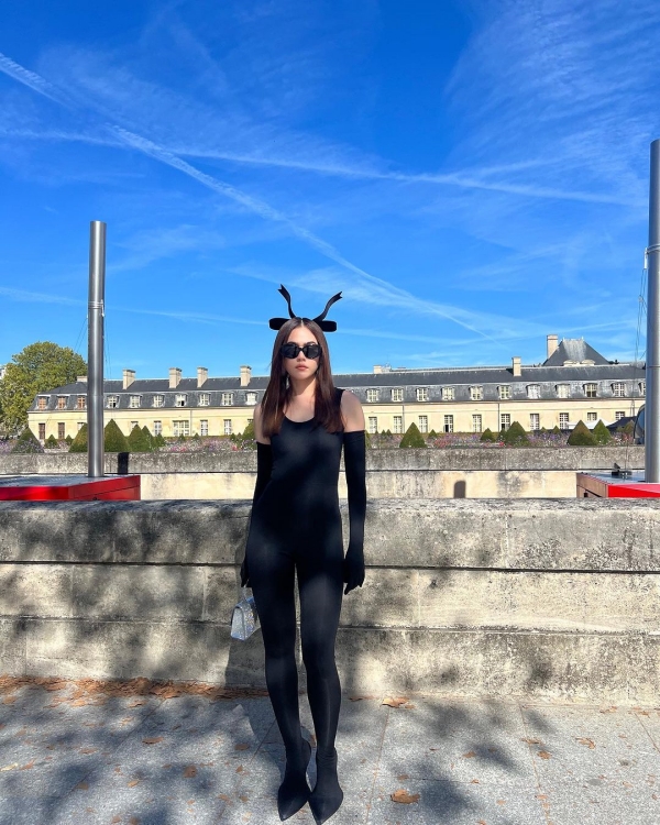 ชมพู่ อารยา