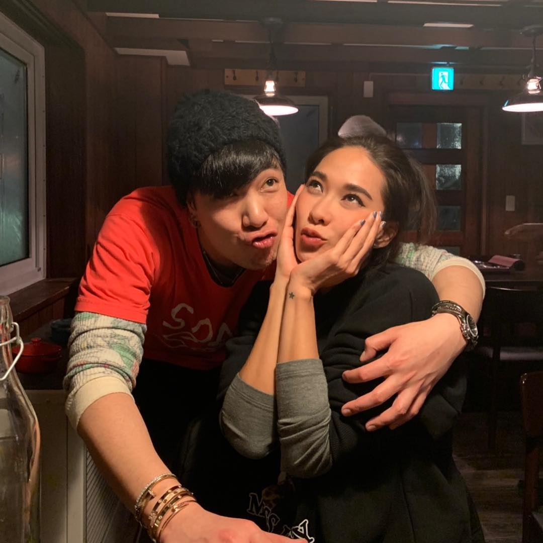 พลอย เฌอมาลย์ ก้อง กรุณ