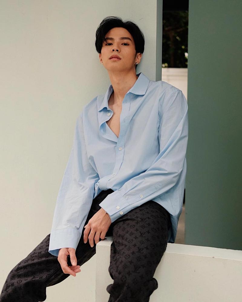 แบงค์ ธิติ