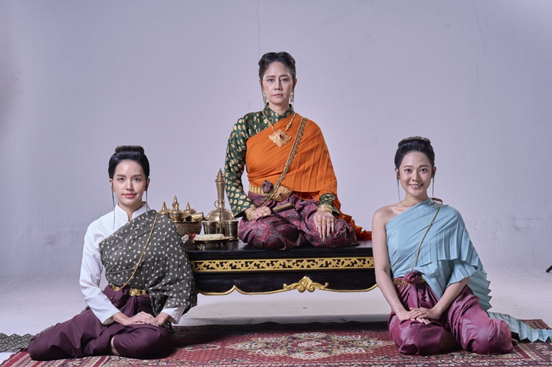 หม่อมเป็ดสวรรค์ นก สินจัย ทับทิม อัญรินทร์ ฟิล์ม เฌอร์ลิษา