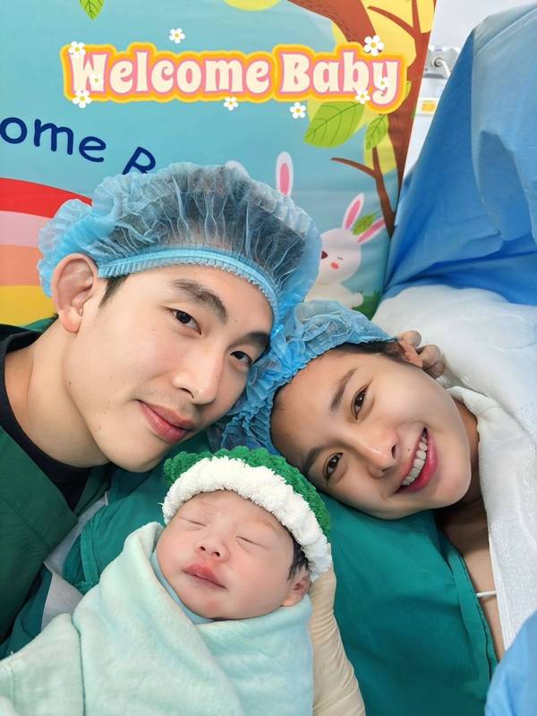 มด ณปภัช อดีตดูโอ้ โฟร์ มด คลอดลูกสาวคนแรก