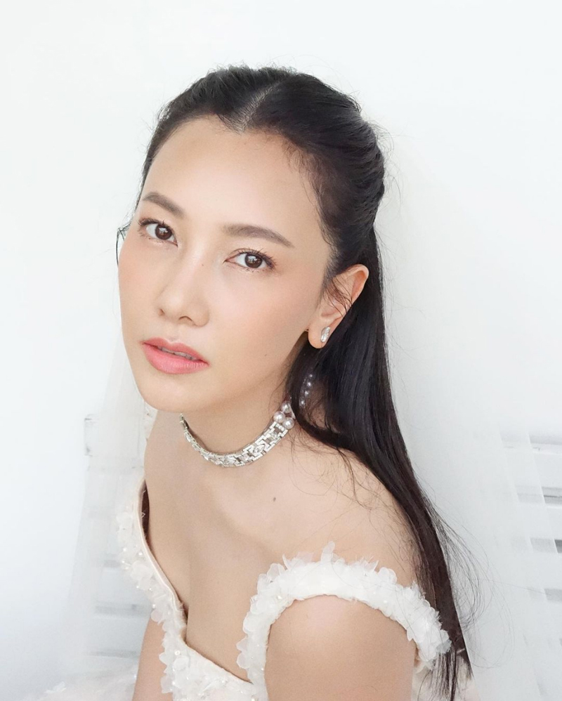 นุ่น วรนุช