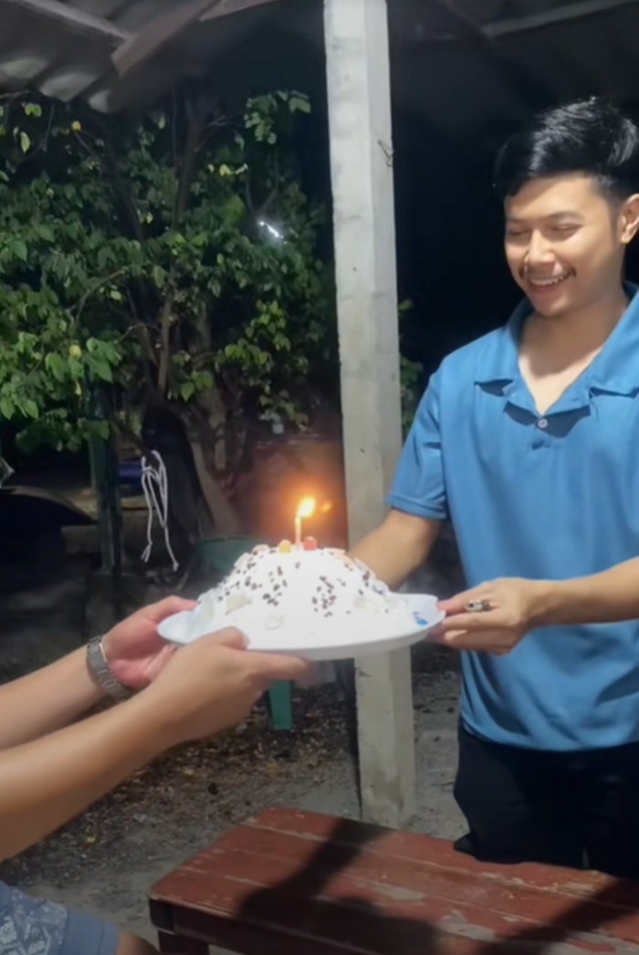 เค้กวันเกิด