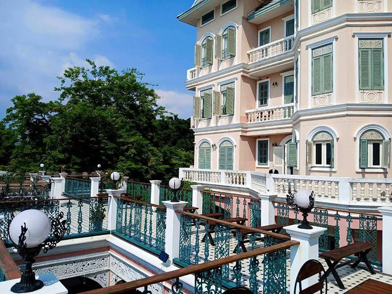 ร้านอาหารริมน้ำ ชมขบวนเรือพยุหยาตราทางชลมารค 2569