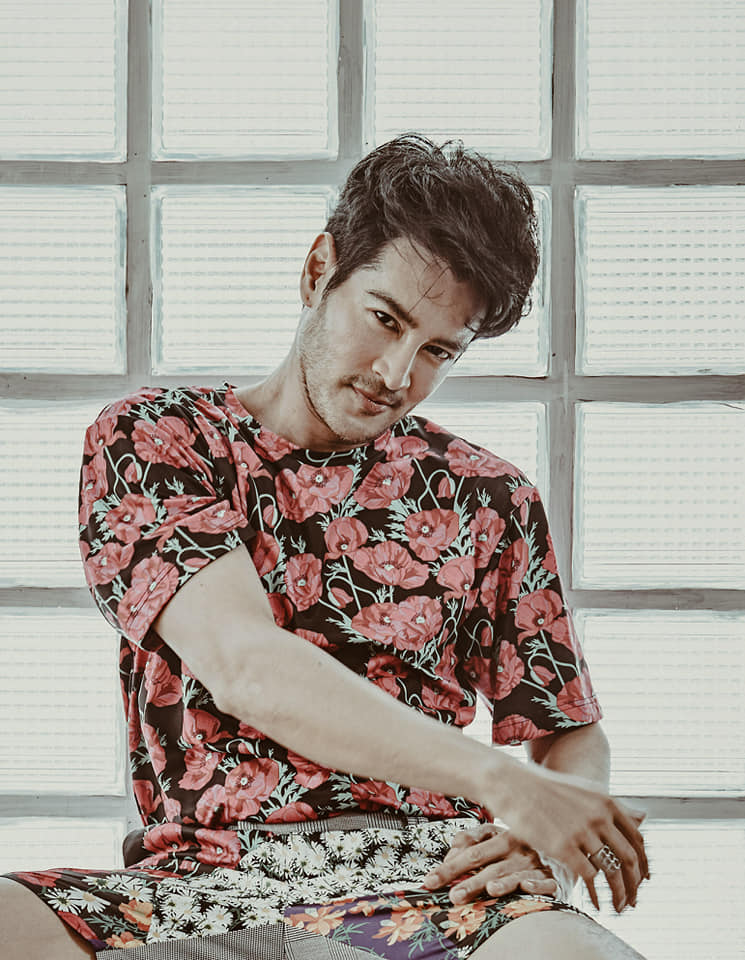 กอล์ฟ อัครา