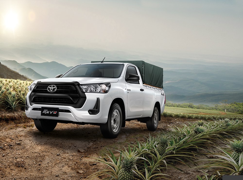 Toyota Revo