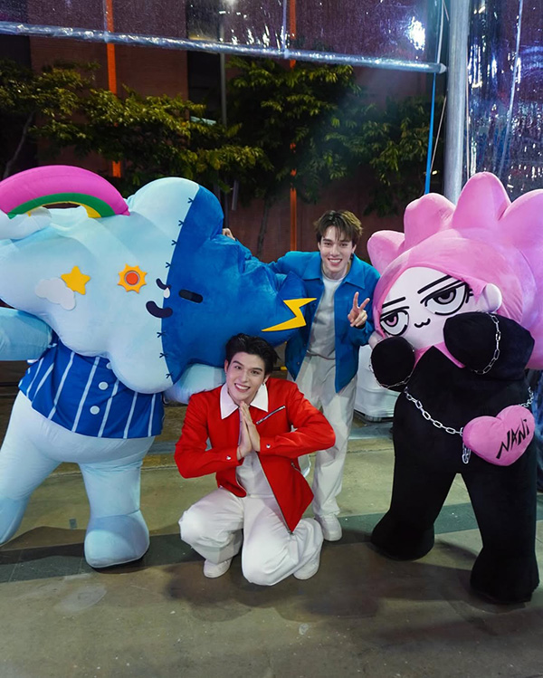 ตุ๊กตาด้อม gmm