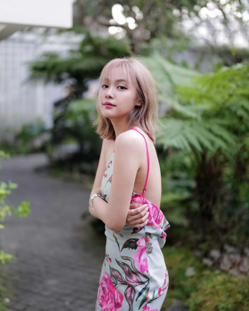 ประวัติ อุ้ม อิษยา