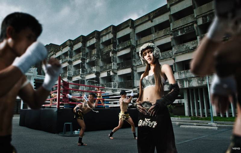 เพลงใหม่ ลิซ่า 
