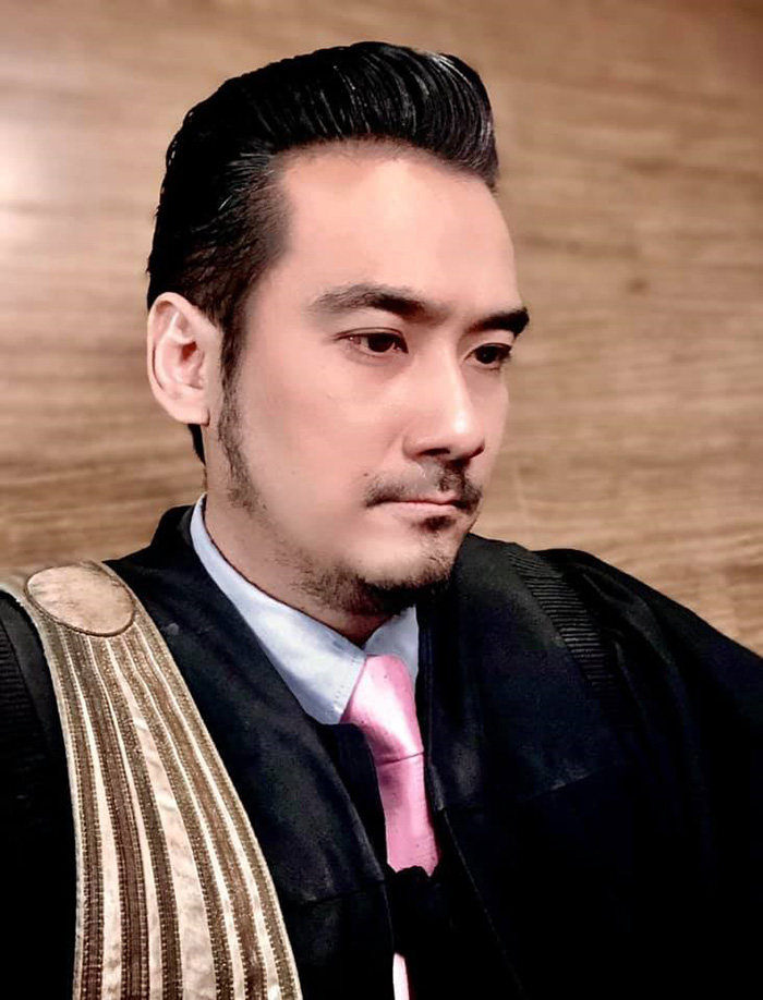 ทนายเจมส์