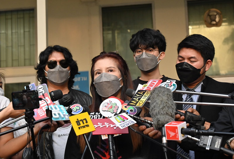 เสก โลโซ