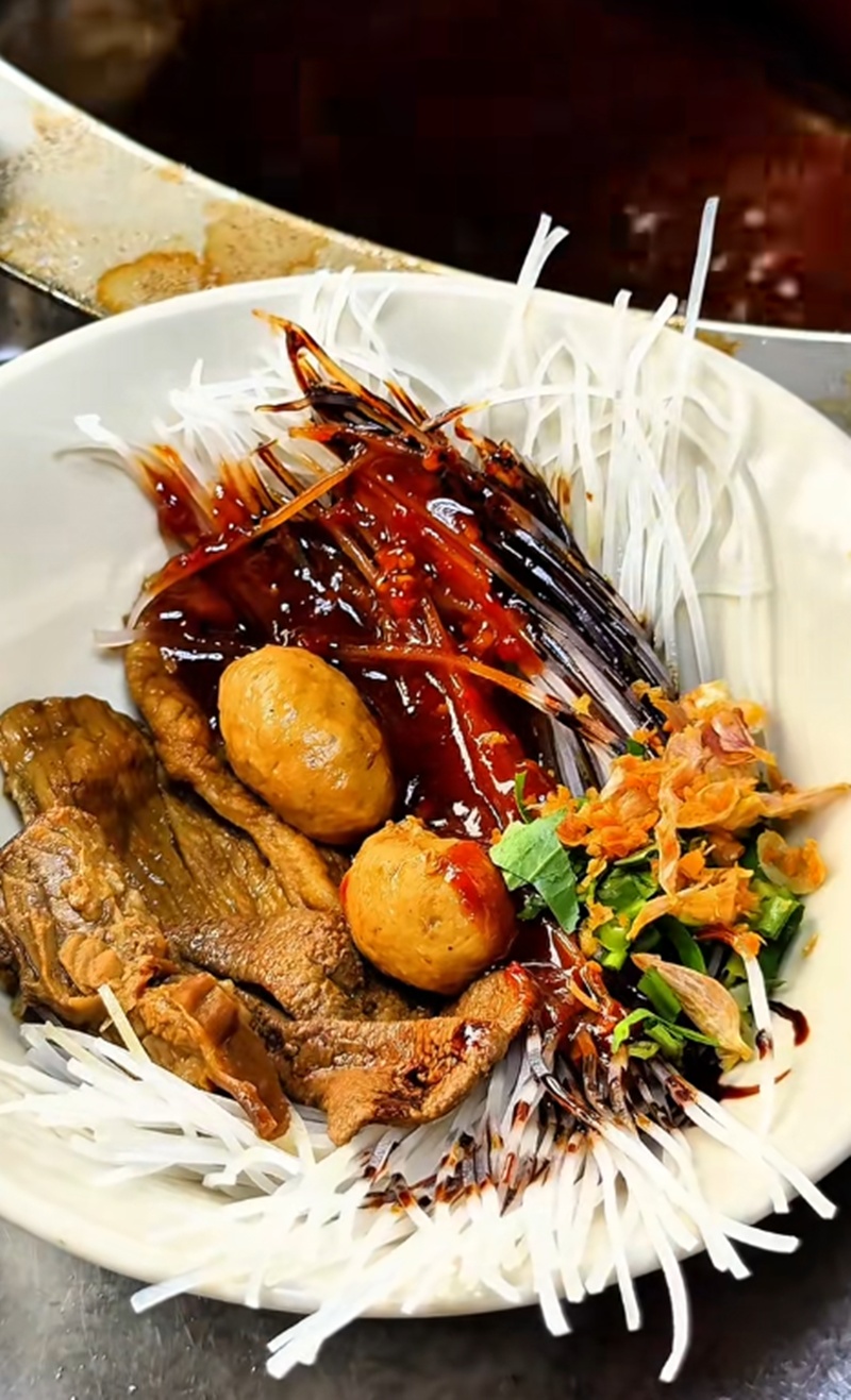 สั่งก๋วยเตี๋ยว